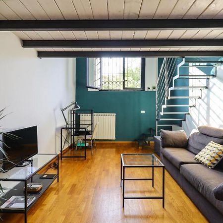 Paki Home Nel Cuore Dei Navigli Di Milano Zewnętrze zdjęcie