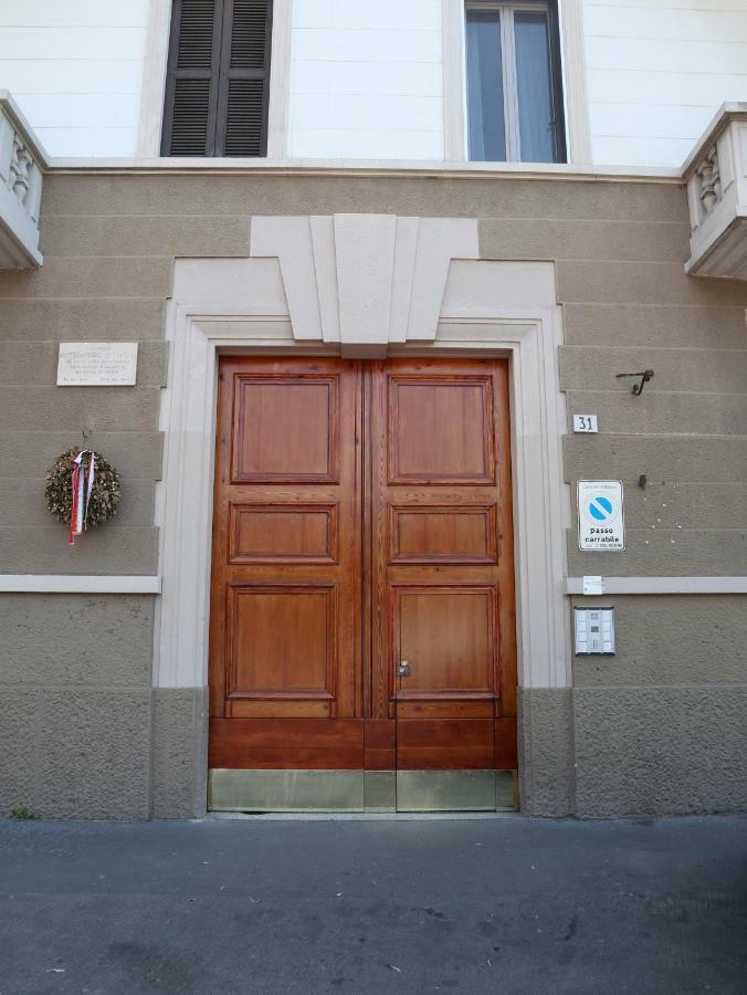 Paki Home Nel Cuore Dei Navigli Di Milano Zewnętrze zdjęcie